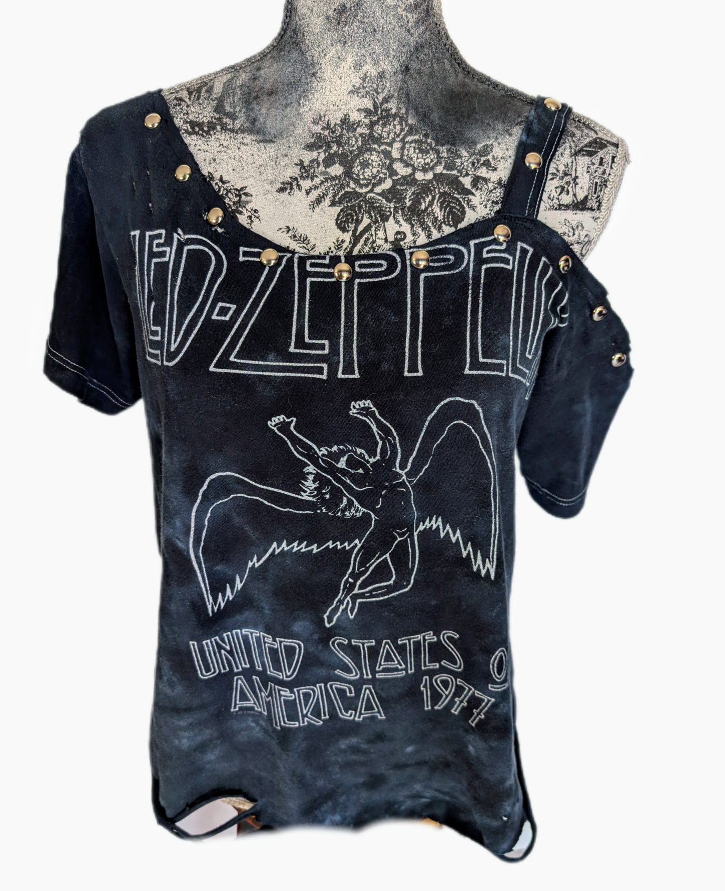 Reworked Led Zeppelin tee- size Large