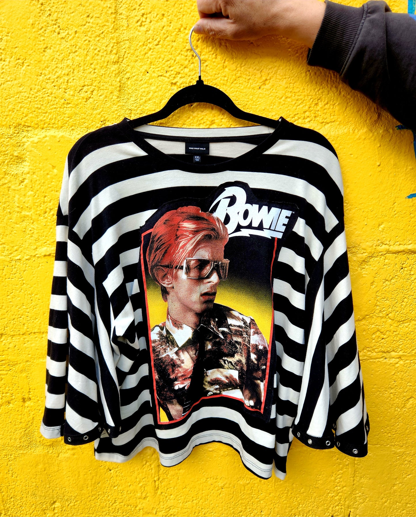 Womens striped BOWIE top- size XL