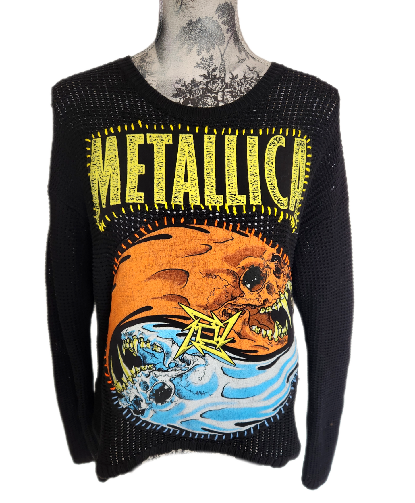 Womens upcycled sweater with Metallica- size M/L