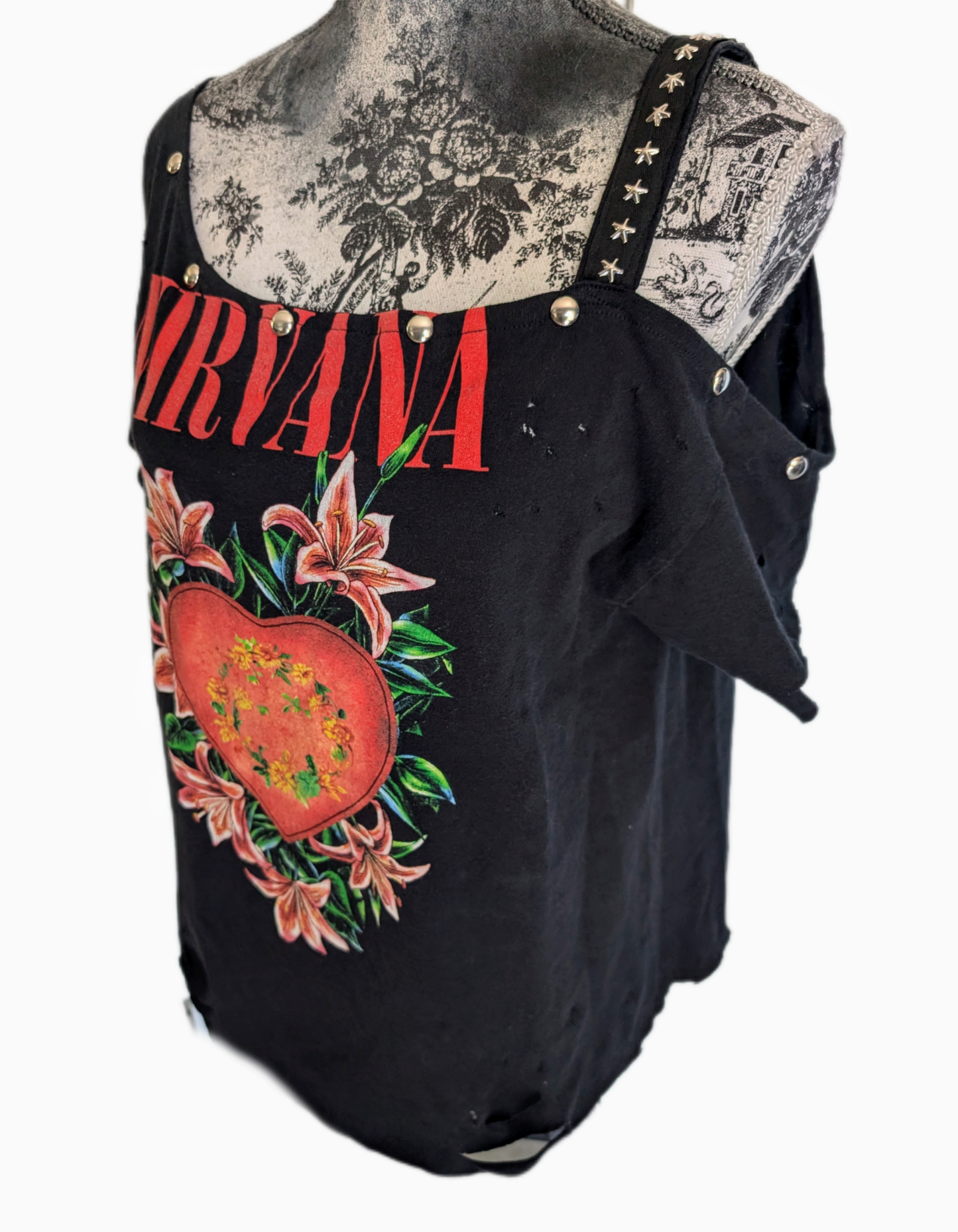 Reworked Nirvana tee- size XL