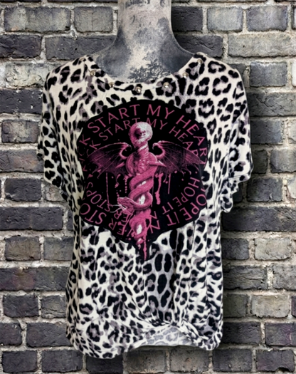 Womens leopard print MOTLEY CRUE tee- size XL