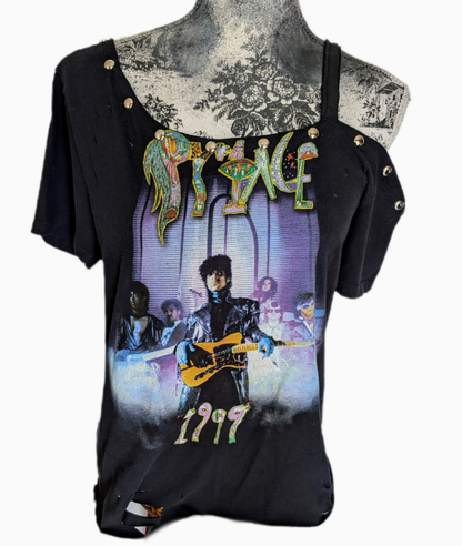 Reworked Prince 1999 tee- size M/L