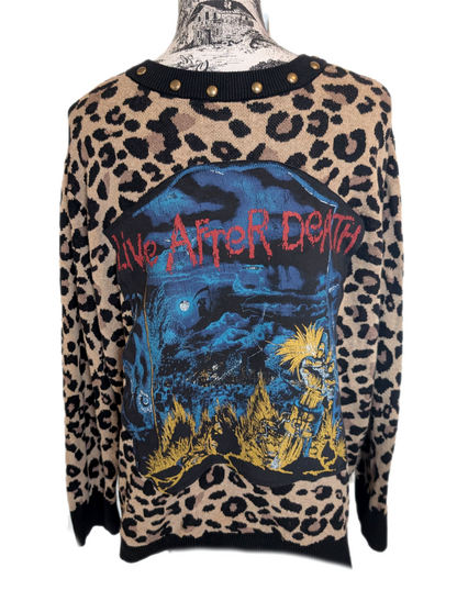 Womens reworked leopard sweater with Iron Maiden - size womens XXL