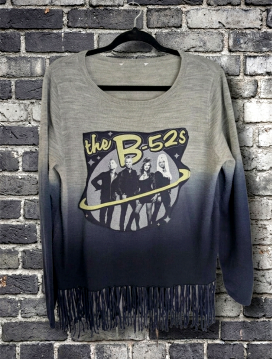 Womens B 52s fringed sweater - size Large