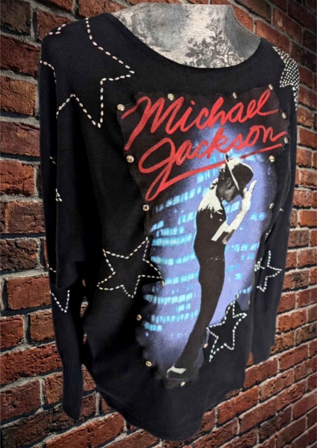 Womens MJ star sweater - size L
