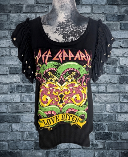 Womens Def Leppard ruffle sleeve top- size XL