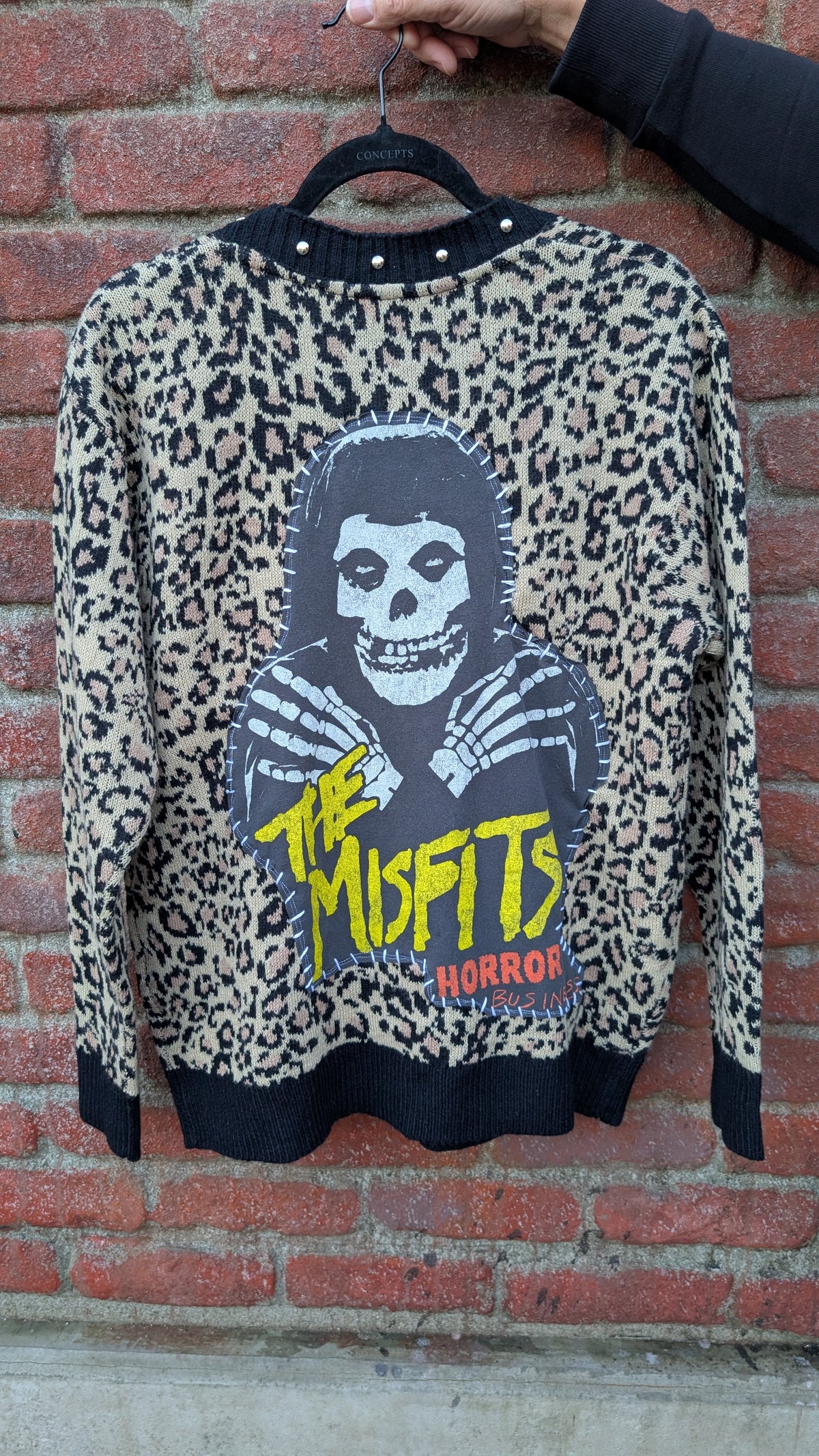 Womens MISFITS Leopard cardigan- size Medium