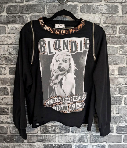 Womens Blondie Tour 1982 sweater - size M/L