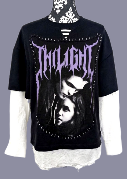 Womens TWILIGHT sweater/ layered blouse- size Large