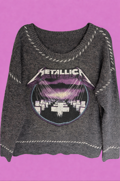 Womens Grey knit sweater with METALLICA- size XL