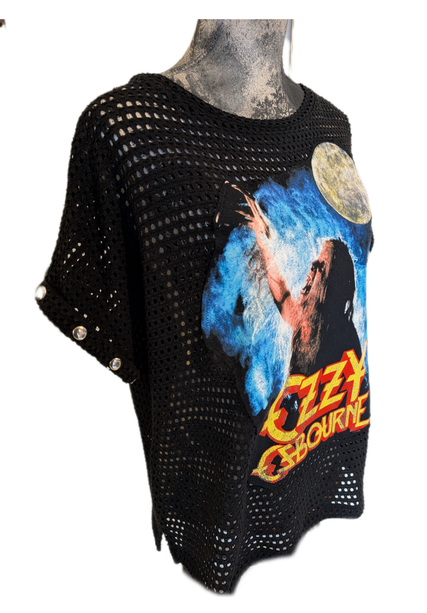 Womens Mesh Bark at The Moon Ozzy sweater- size Large