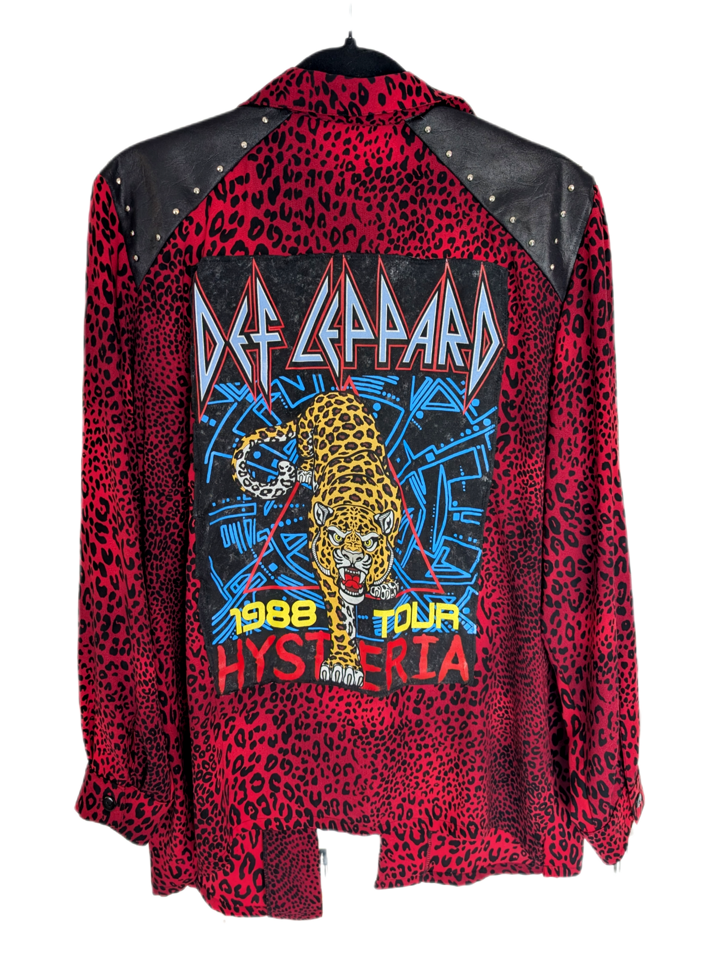Womens vintage red leopard button up with DEF LEPPARD back patch- size L