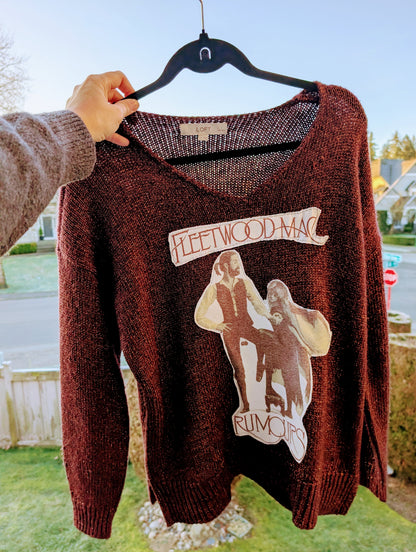 Womens sparkly FLEETWOOD MAC sweater - size Large