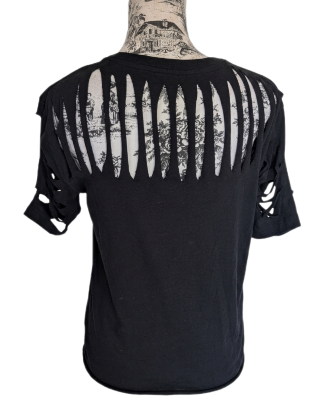 Distressed DEF LEPPARD tee- MED