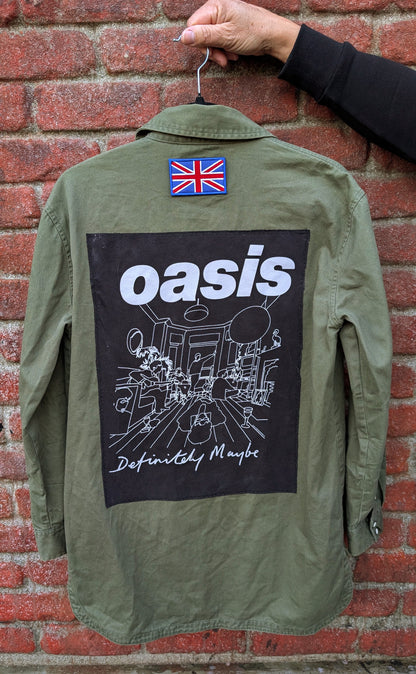 Womens OASIS utility light jacket- size MEDIUM