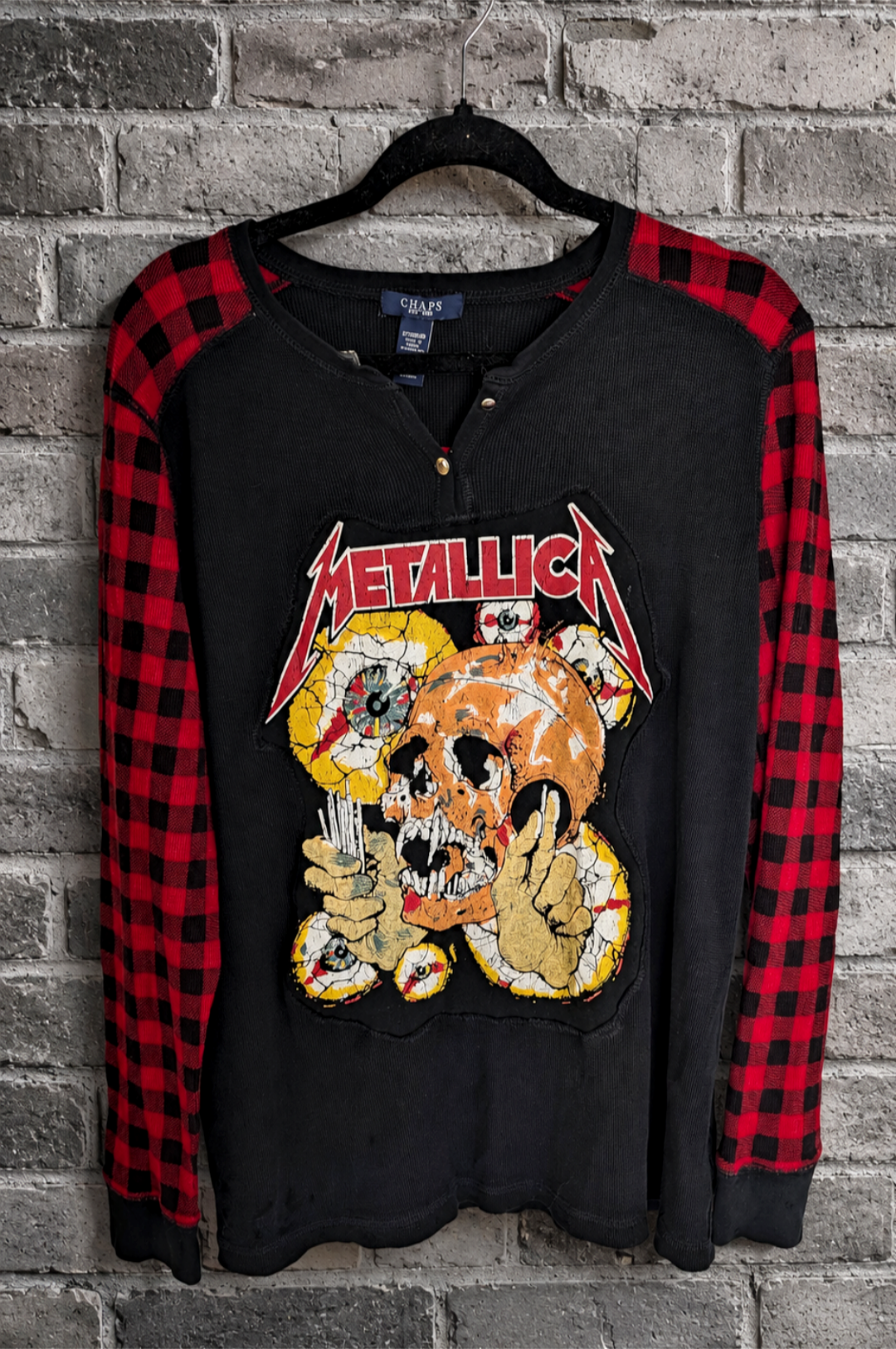 Womens upcycled Metallica thermal top with Skull back- size XL