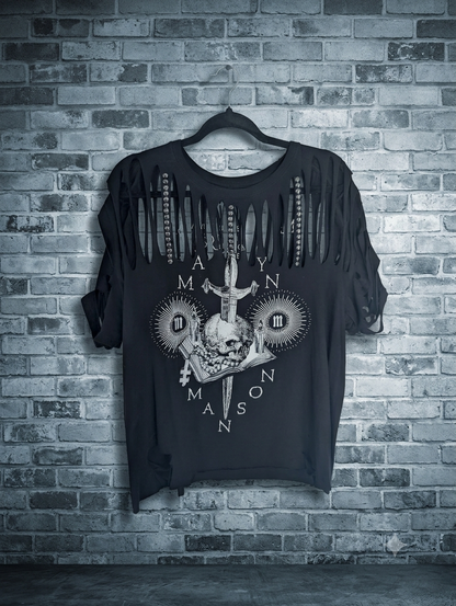 Womens distressed Marilyn Manson tee size XL