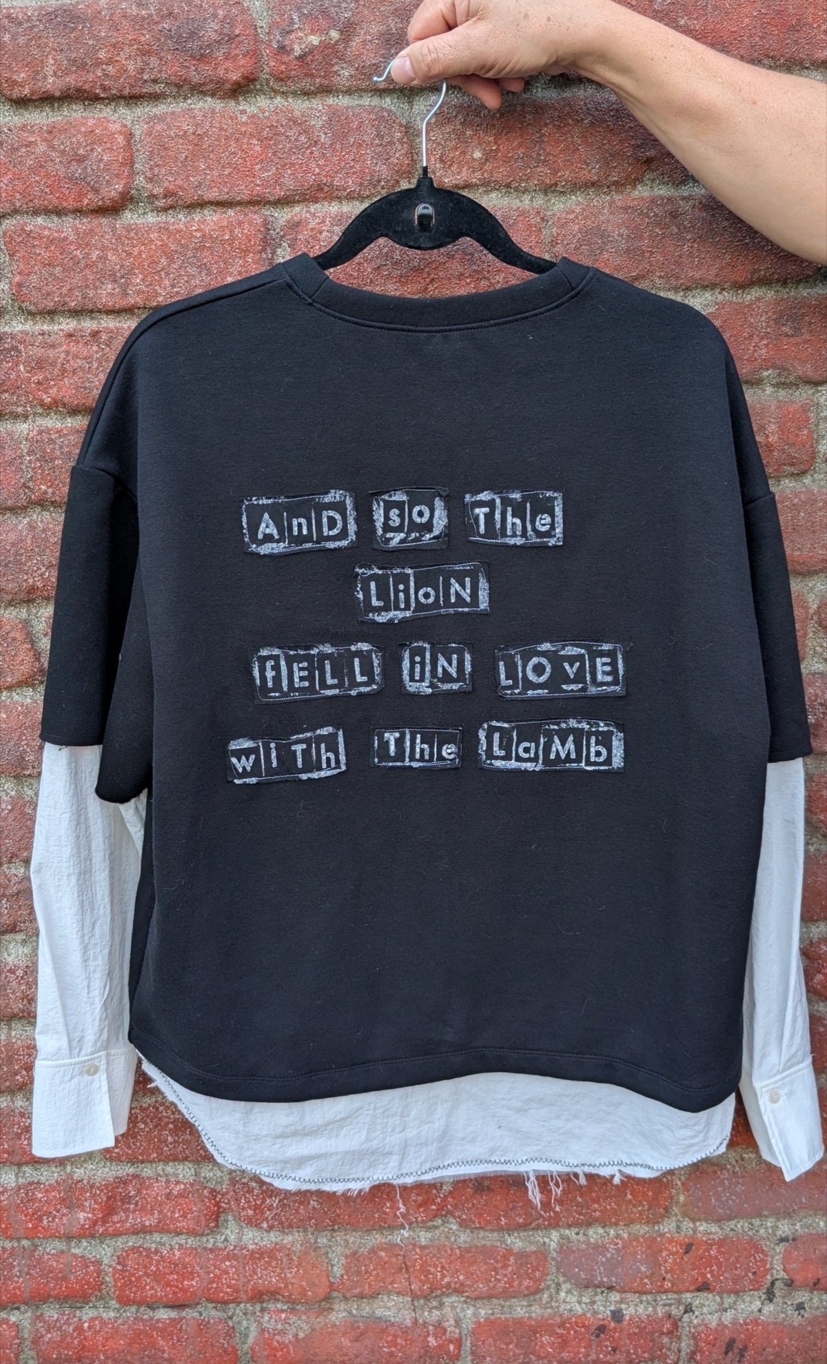 Womens TWILIGHT sweater/ layered blouse- size Large