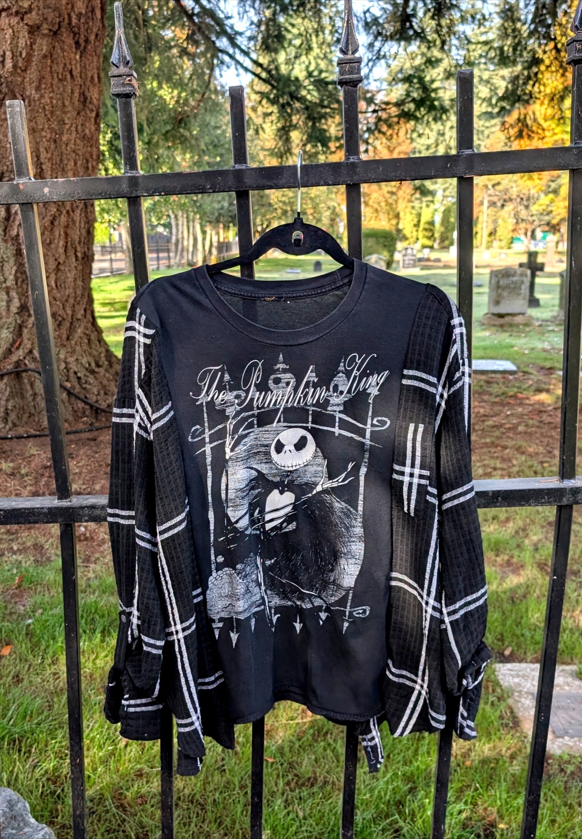 Womens Pumpkin King flannel tee hybrid top- size L/ XL
