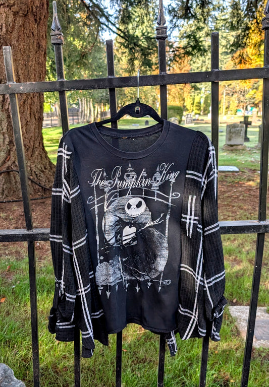 Womens Pumpkin King flannel tee hybrid top- size L/ XL