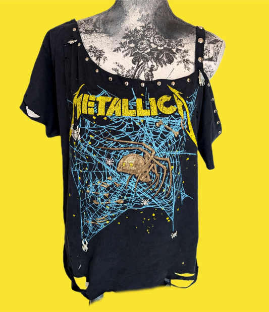Womens reworked Metallica tee- with spider charms- L/ XL
